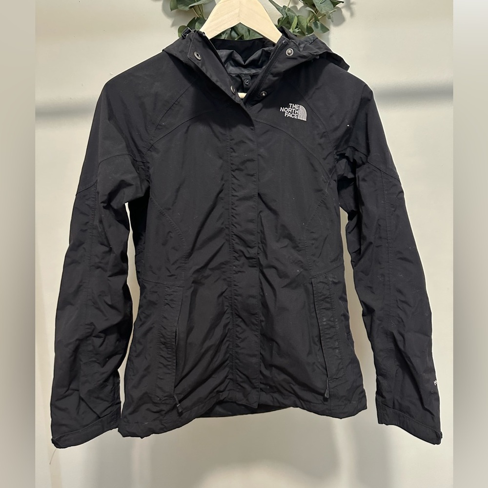 North Face Women’s Black Rain Utility Zip Up Jacket with hood size XS